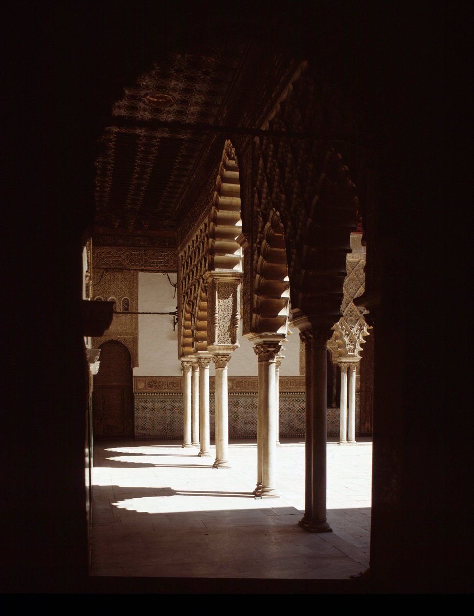 Art mudejar: Näkymä Ladiesin hoville (Patio de las Doncellas) tekijältä Mudejar School