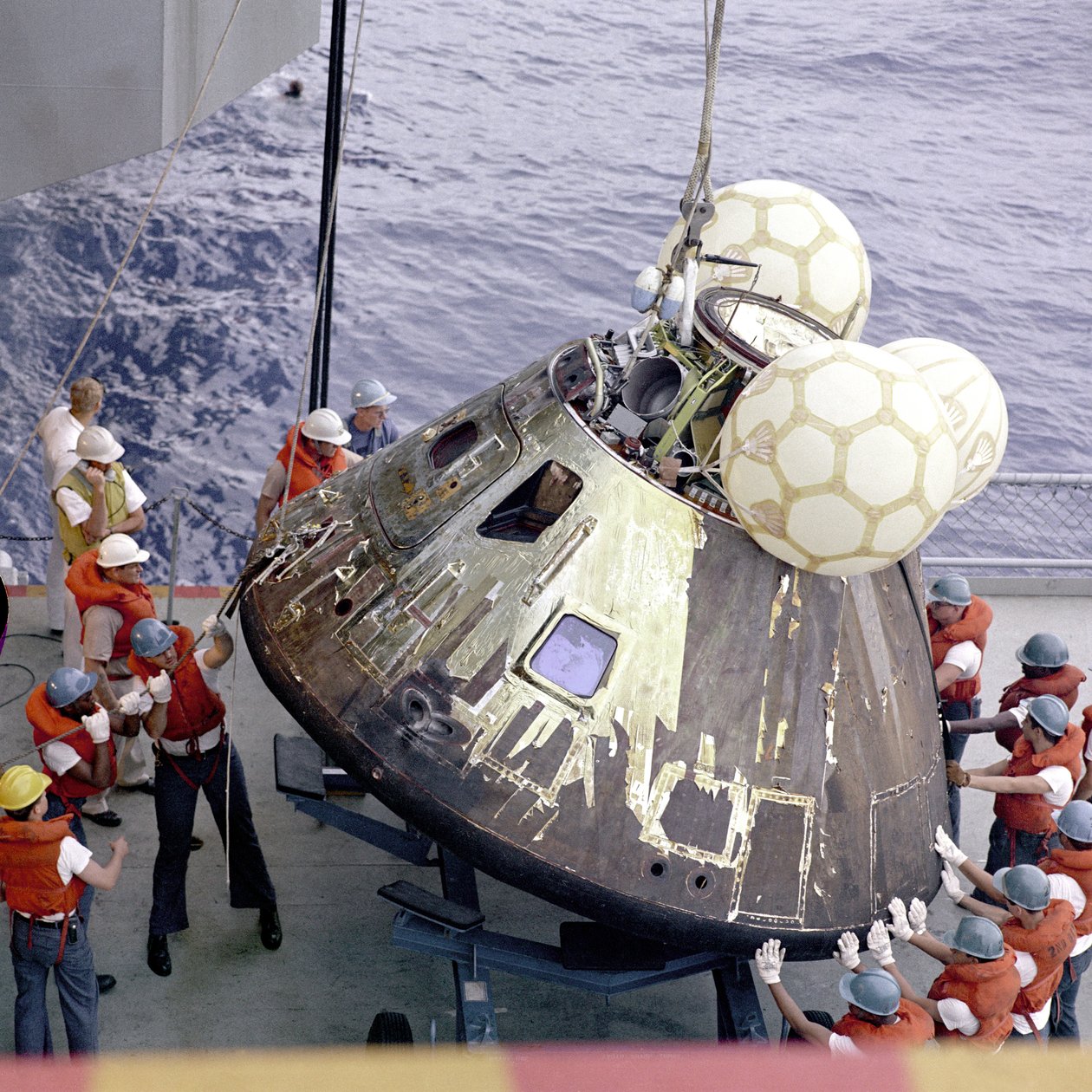 Apollo 13 - NASA, 1970. tekijältä NASA Images
