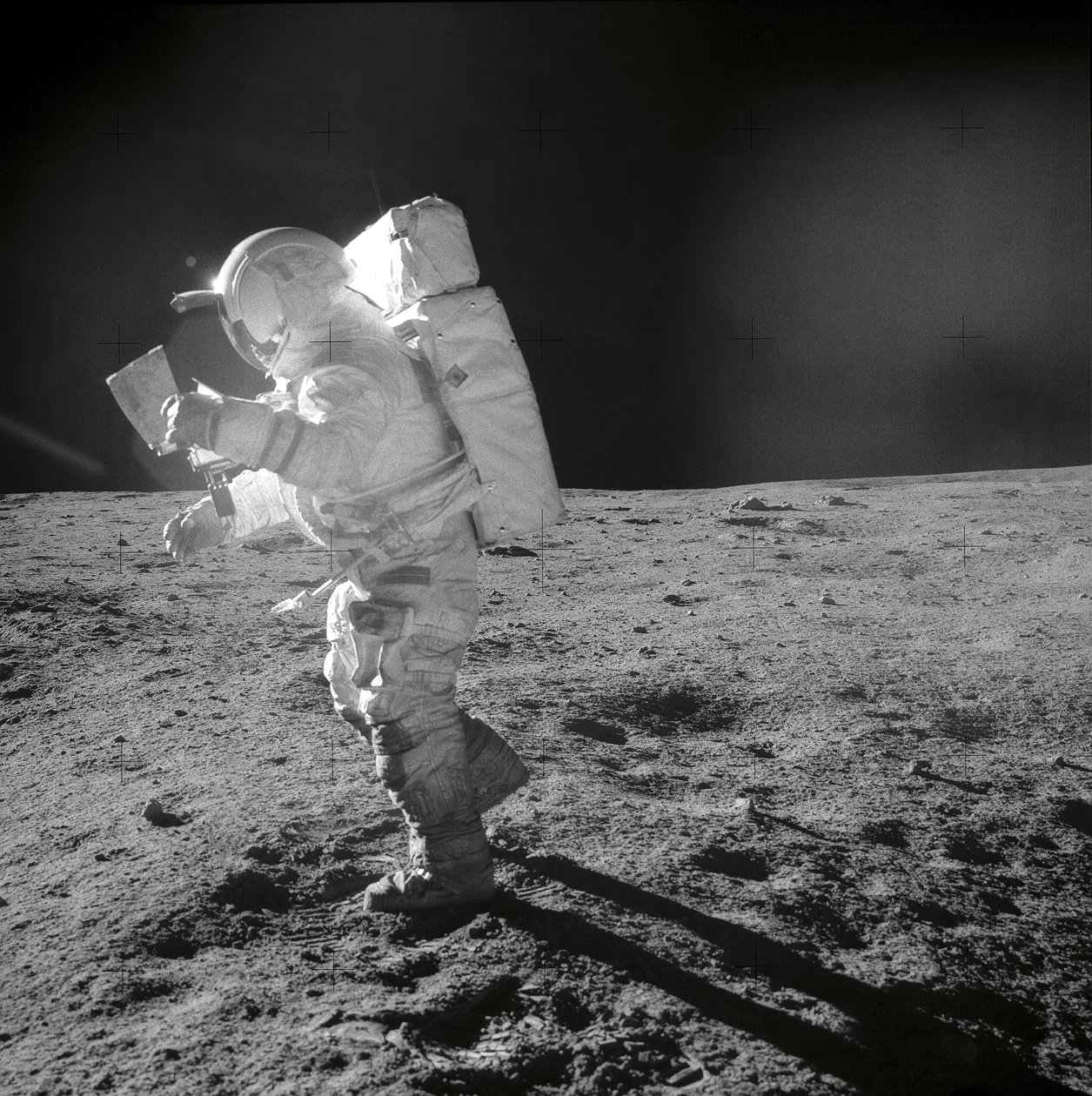 Apollo 14 - NASA, 1971. tekijältä NASA Images