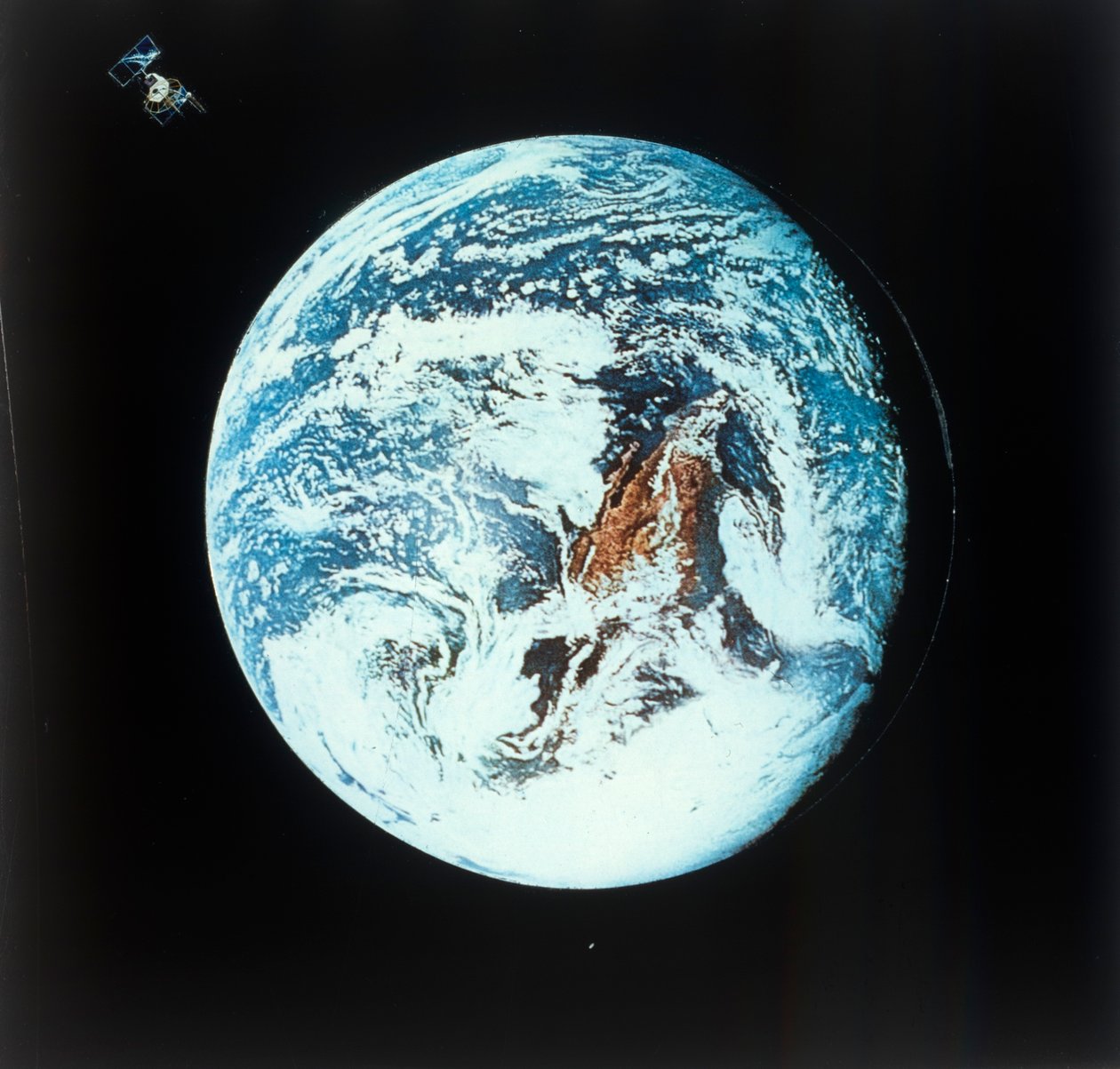 Maa avaruudesta, 1980-luku. tekijältä NASA Images