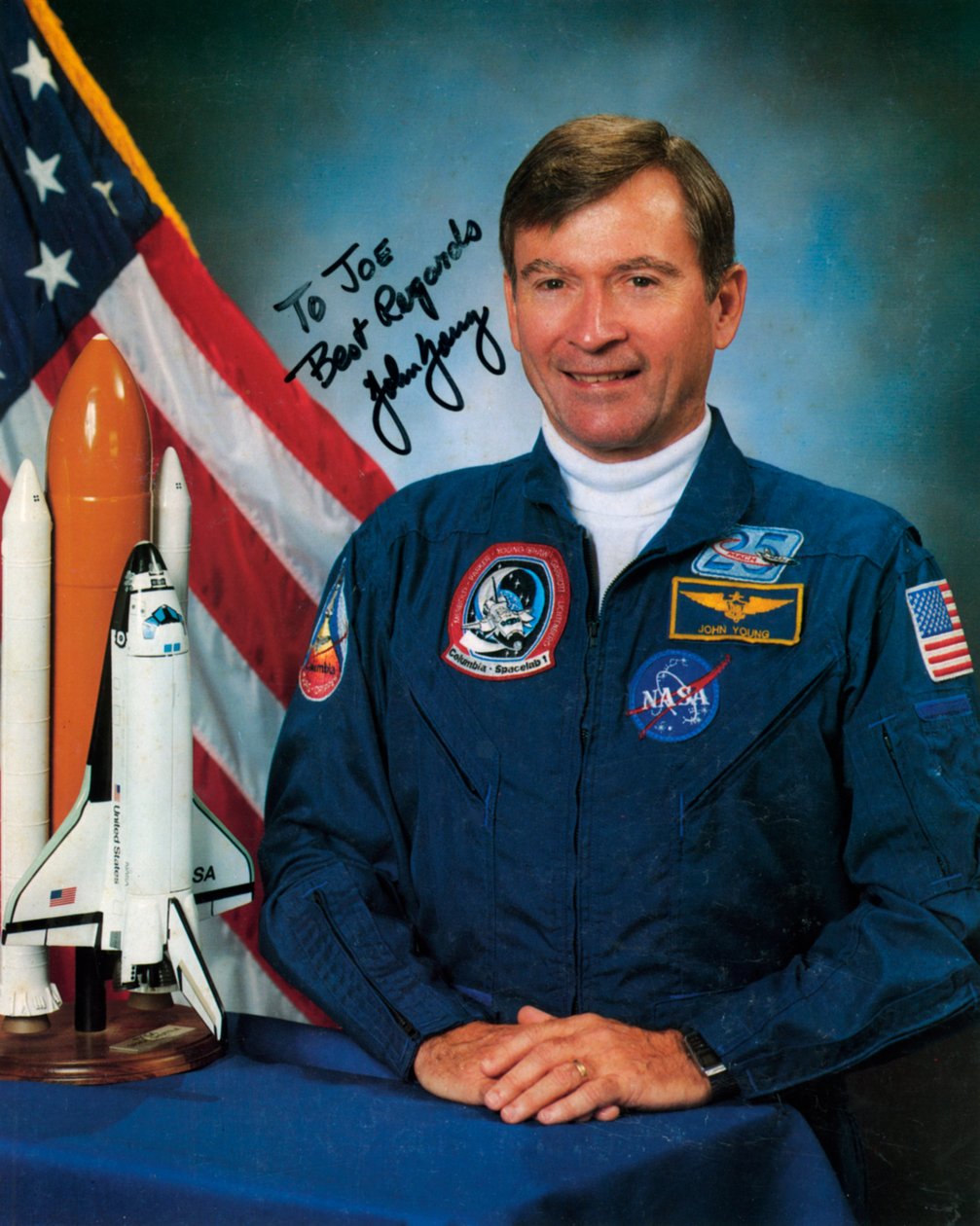 John Watts Young 1930, NASA:n astronautti, 1990-luku. tekijältä NASA Images