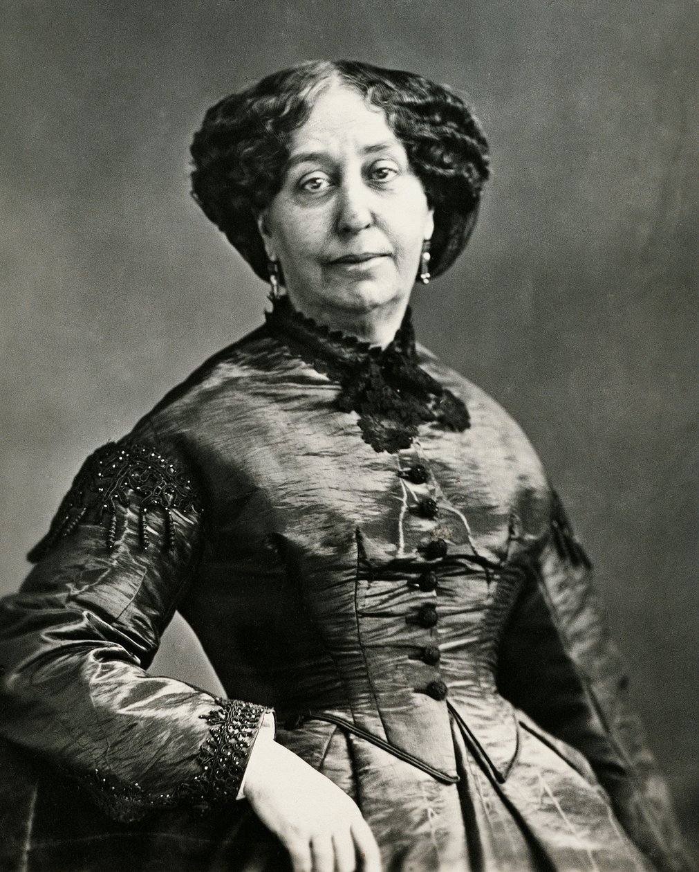 George Sand, Amantine-Lucile-Aurore Dupinin salanimi (Pariisi tekijältä Nadar
