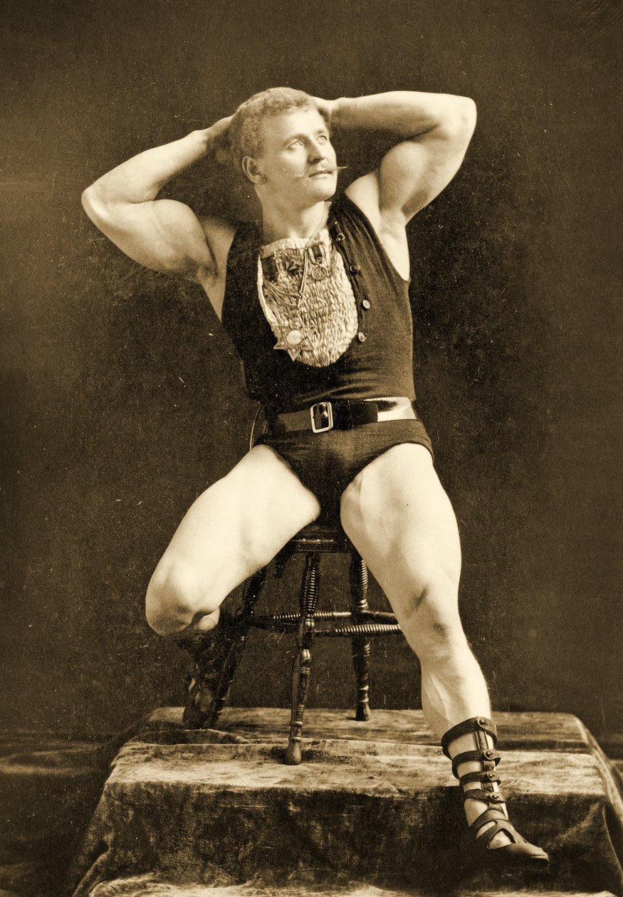Eugen Sandow, klassisessa antiikin kreikkalais-roomalaisessa asennossa, n. 1893 tekijältä Napoleon Sarony