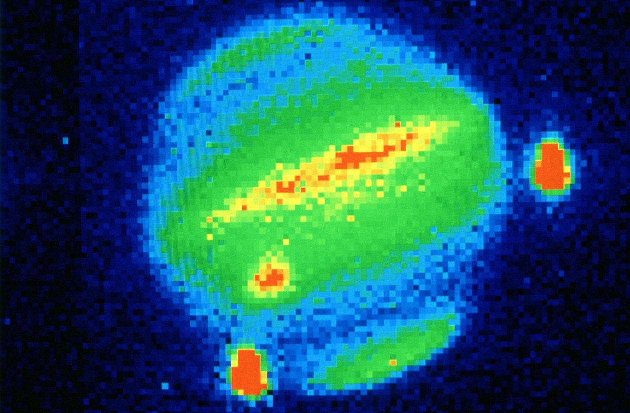 Comet Shoemaker-Levy, 1994. Isku Jupiteriin 20. heinäkuuta 1994. Katsottuna Kapkaupungista Etelä-Afrikasta. NASA valokuva. tekijältä National Aeronautics and Space Administration National Aeronautics and Space Administration