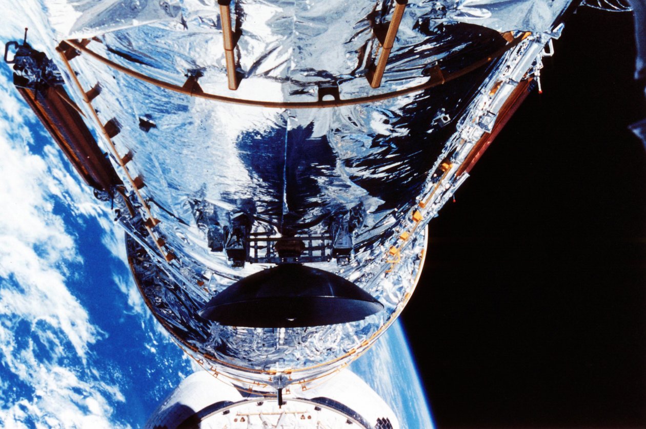 Hubble-avaruusteleskooppi. NASA valokuva. tekijältä National Aeronautics and Space Administration National Aeronautics and Space Administration