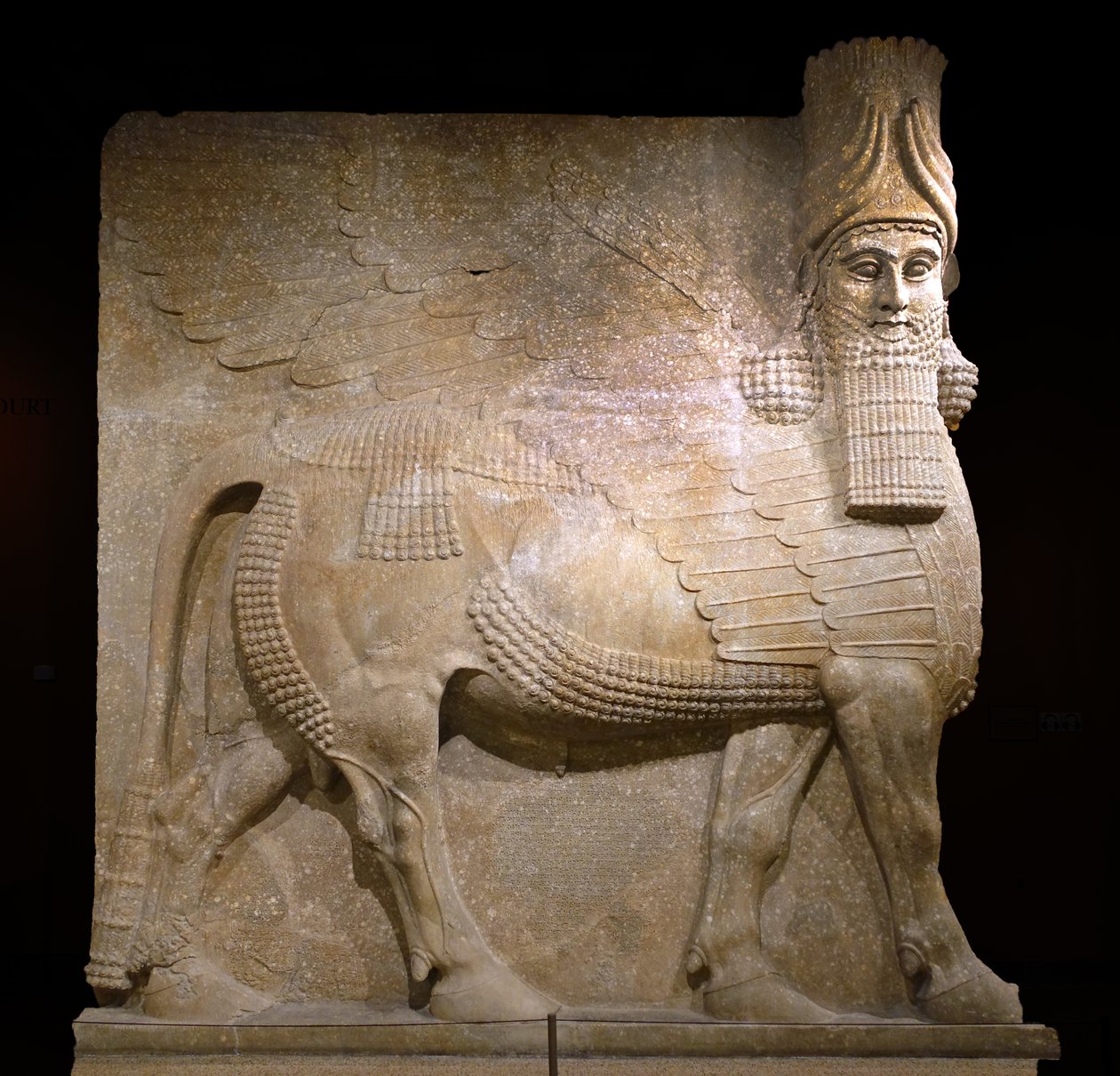 Siivekäs härkä hovista VIII kuningas Sargon II:n palatsista, Khorsabadista, 721-705 eKr. (kipsi?) tekijältä Neo Assyrian Neo Assyrian