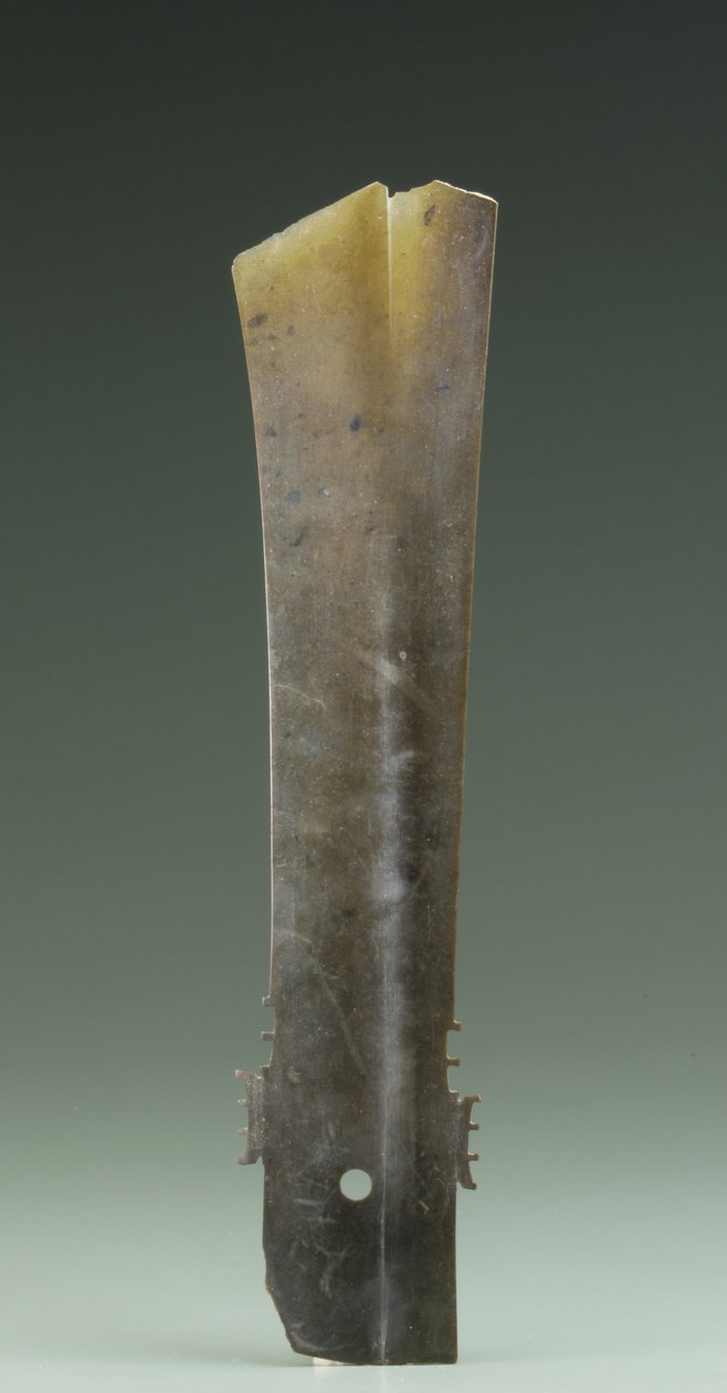 Haarukkataltta (zhang), Qijia-kulttuuri, n. 2500-2000 eKr. (jade) tekijältä Neolithic Period Chinese School