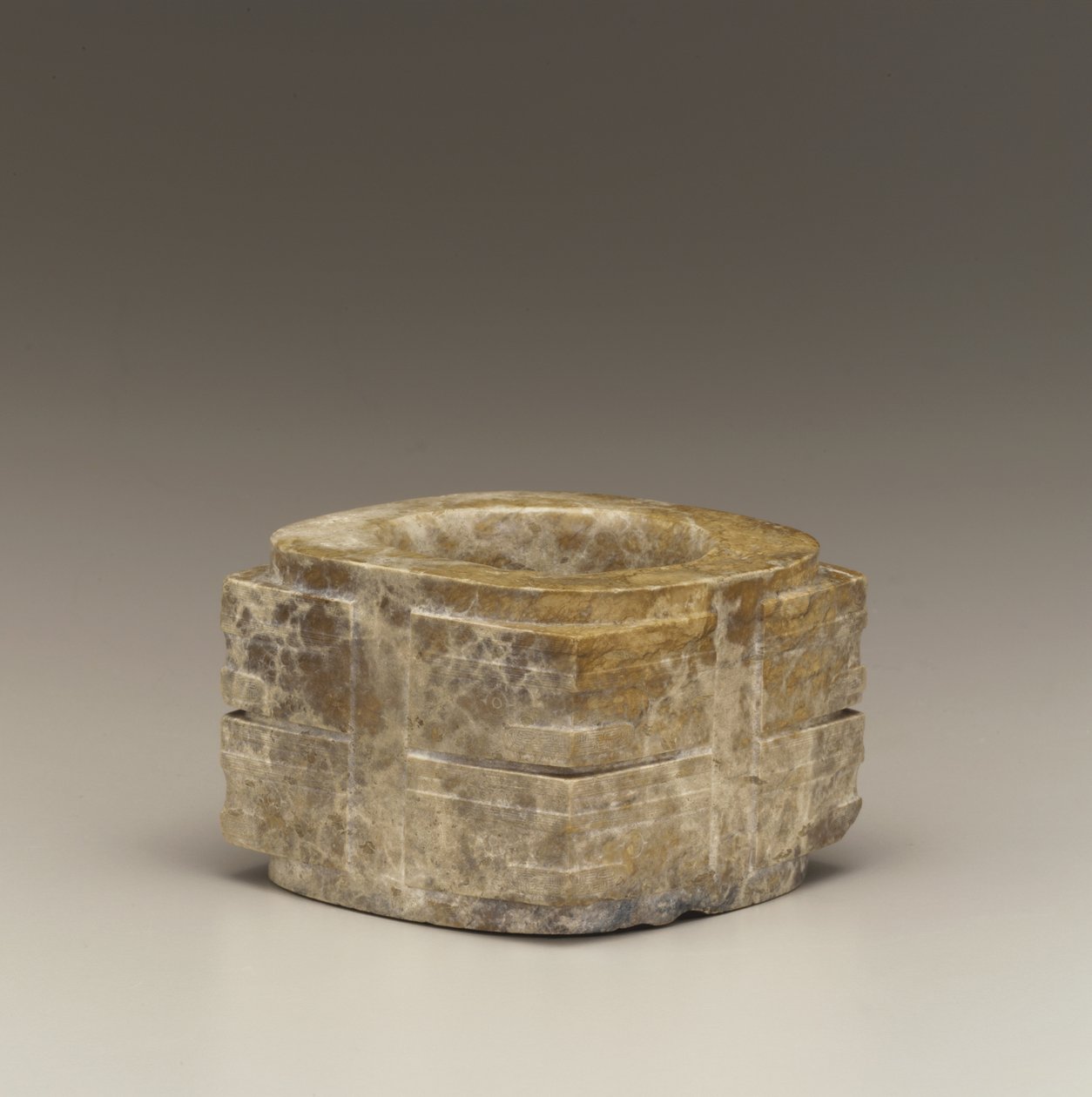 Short tube (cong) Lake Tai region, Liangzhu culture, 3300-2250 BC (jade) tekijältä Neolithic Period Chinese School