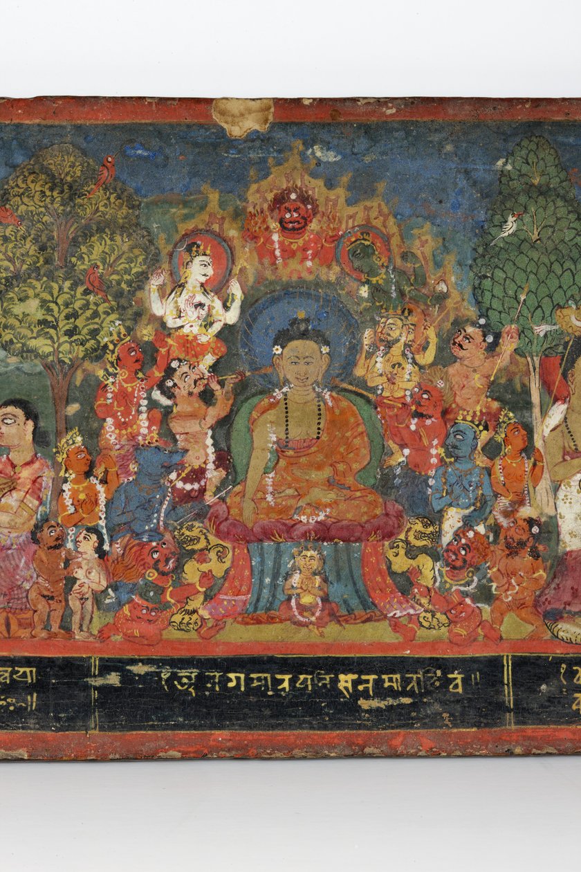 Yksityiskohta buddhalaisen käsikirjoituksen kannesta (läpinäkymätön wc puulla) tekijältä Nepalese School