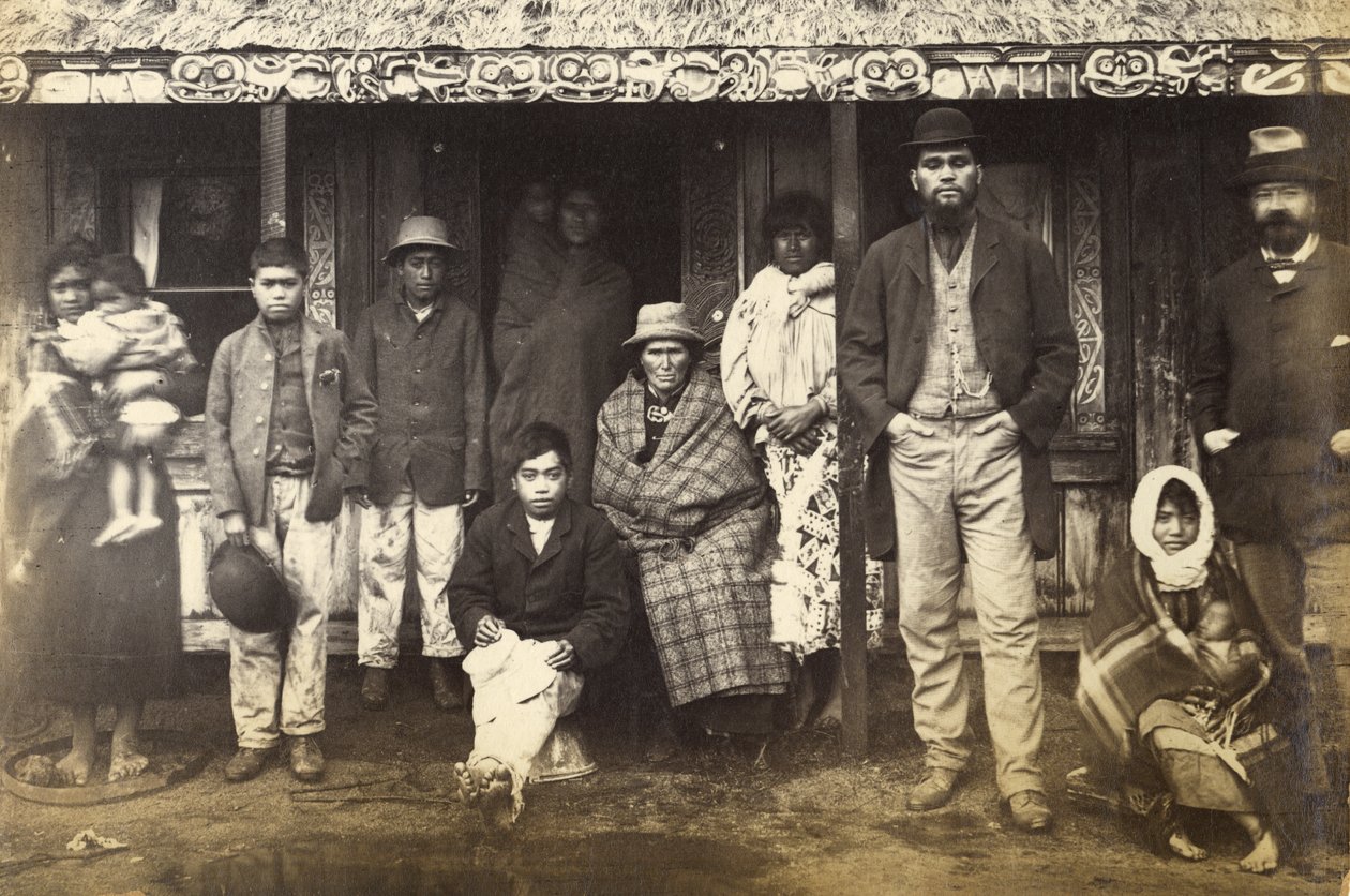 Te Wairoan ja muiden pakolaisia, 1886 (albumiprintti) tekijältä New Zealander Photographer