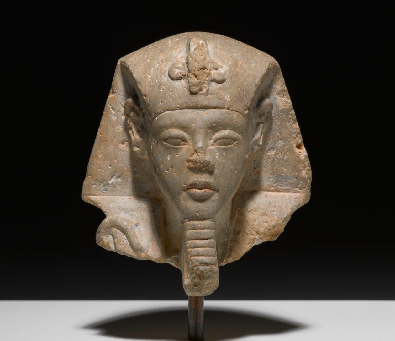 Akhenstenin shabtin pää, n. 1352-1336 eKr. (kalkkikivi) tekijältä New Kingdom Egyptian