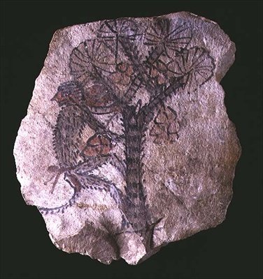 Ostracon kuvaa apinaa kiipeämässä puuhun tekijältä New Kingdom Egyptian