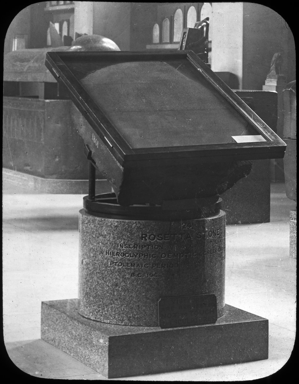 Rosetta Stone, British Museum, Lontoo, 1890 tekijältä Newton and Co