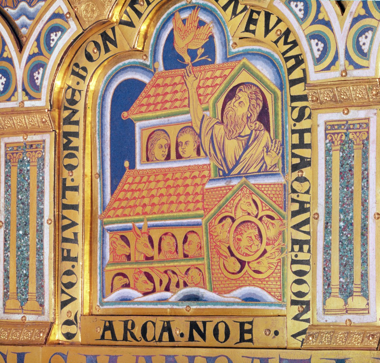Nooa ja arkki, yksityiskohta yhdestä Verduner-alttarin 51 paneelista, 1181 (sampleveinen emalityö) tekijältä Nicholas of Verdun
