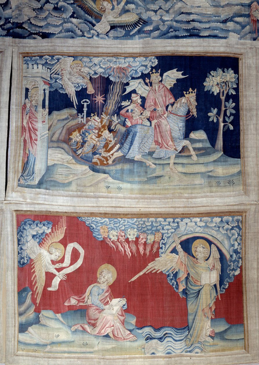 Ilmestyskirjan ripustus (1373-1383), n. 24: viides trumpetti: avain vapauttaa heinäsirkat. Alla, n. 27, kirjan enkeli ilmestyy Pyhälle Johannekselle, joka kirjoittaa jumalallisen viestin seitsemän väriaineen ääneen. Nicolas Bataillen kuvakudos (133 tekijältä Nicolas Bataille