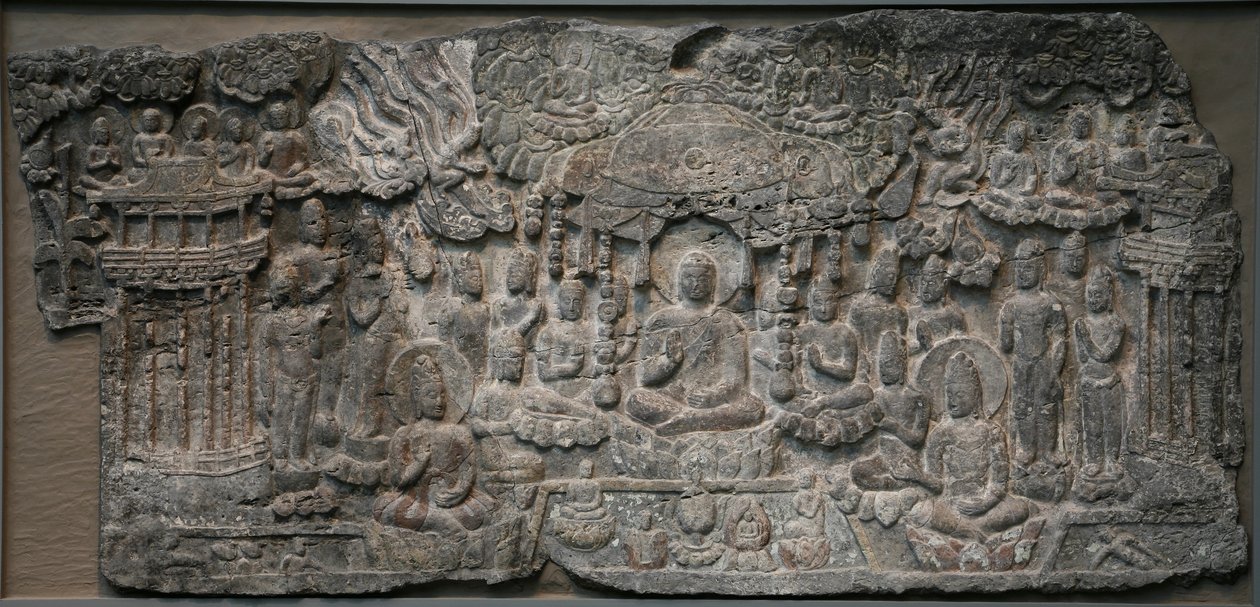 Länsiparatiisi, Handan, Hebein maakunta, 550-577 (kalkkikivi, jossa on pigmenttijälkiä) tekijältä Northern Qi Dynasty Chinese Scool