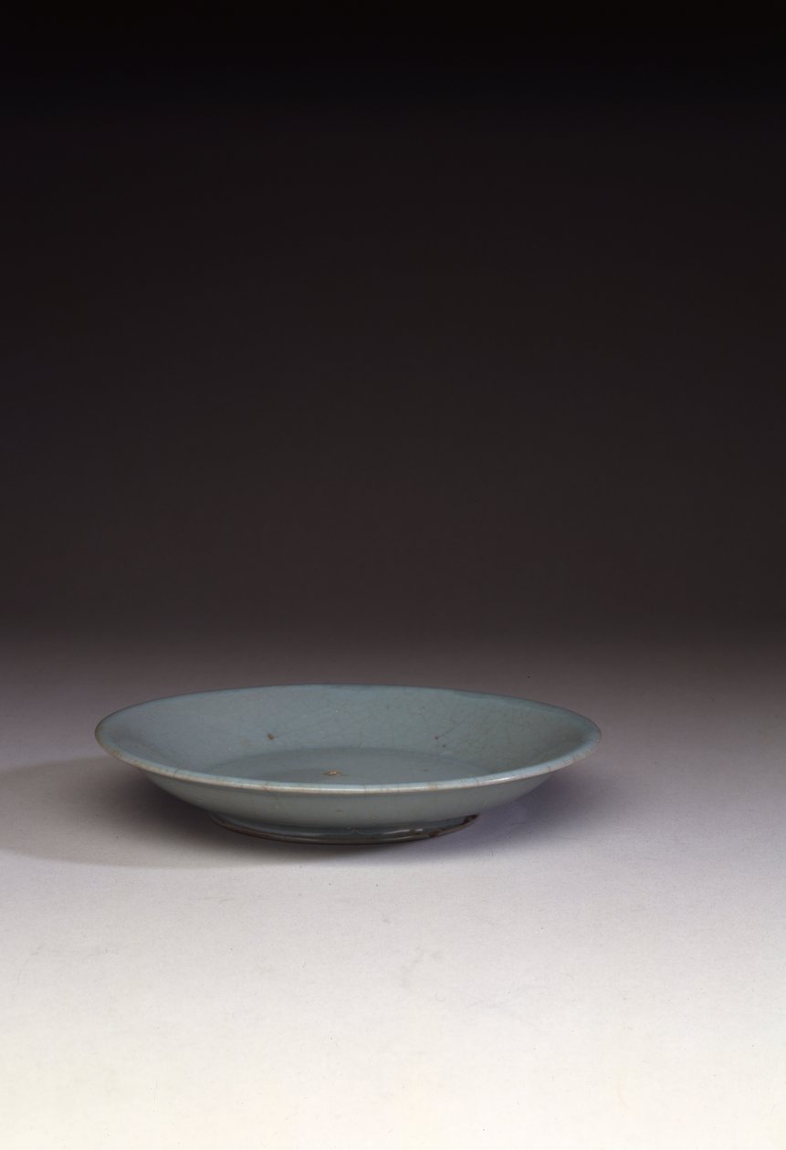 Harvinainen Ruyao-matala astia (keraaminen) (katso myös 466677) tekijältä Northern Song Dynasty Chinese School