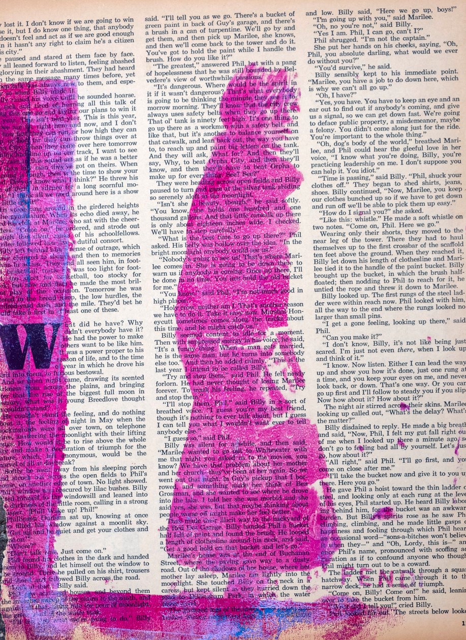 Uutiset, 2022 (sekatekniikka aikakauslehtipaperille) tekijältä Olivia Gozzano