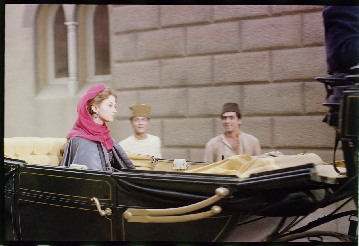 Christine Kaufmann kuvaamassa "Taras Bulbaa", 1962 (kuva) tekijältä Orlando Suero