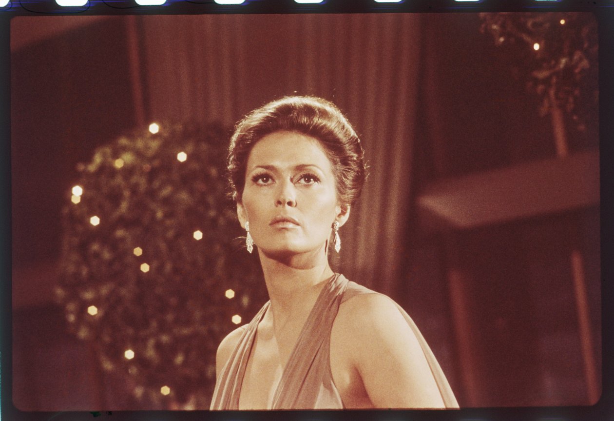 Faye Dunaway The Towering Infernon kuvauksissa tekijältä Orlando Suero