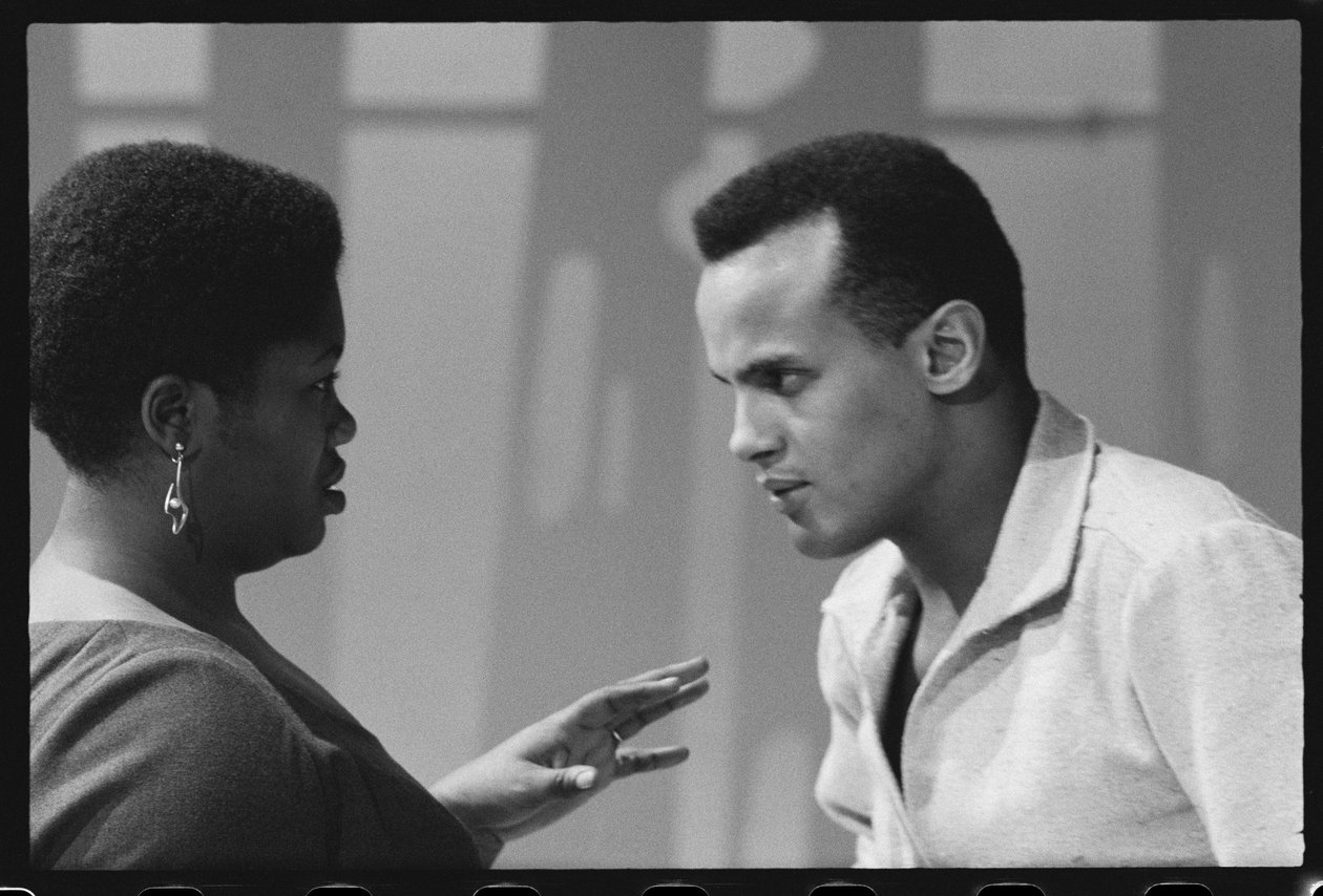 Harry Belafonte ja Odetta tv-erikoissarjassa tekijältä Orlando Suero