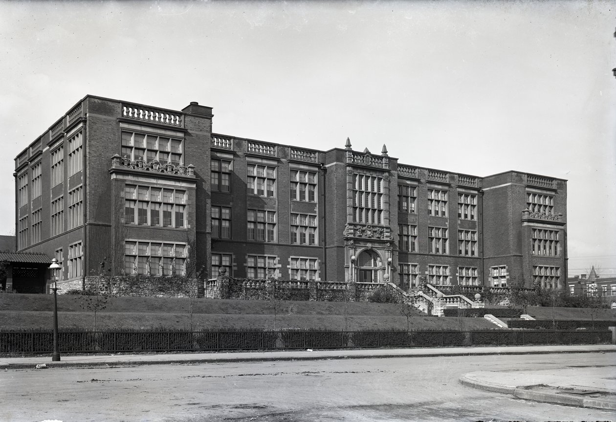 Opettajien korkeakoulu, St.Louis tekijältä Oscar Kuehn