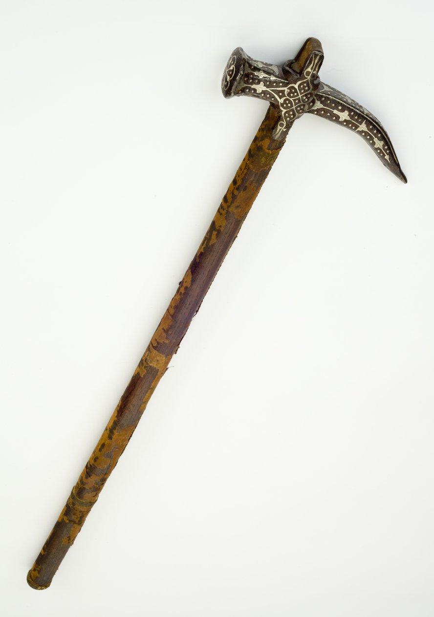 War Hammer, n. 1680 (rautaa ja puuta hopealangalla ja tekstiileillä) tekijältä Ottoman School