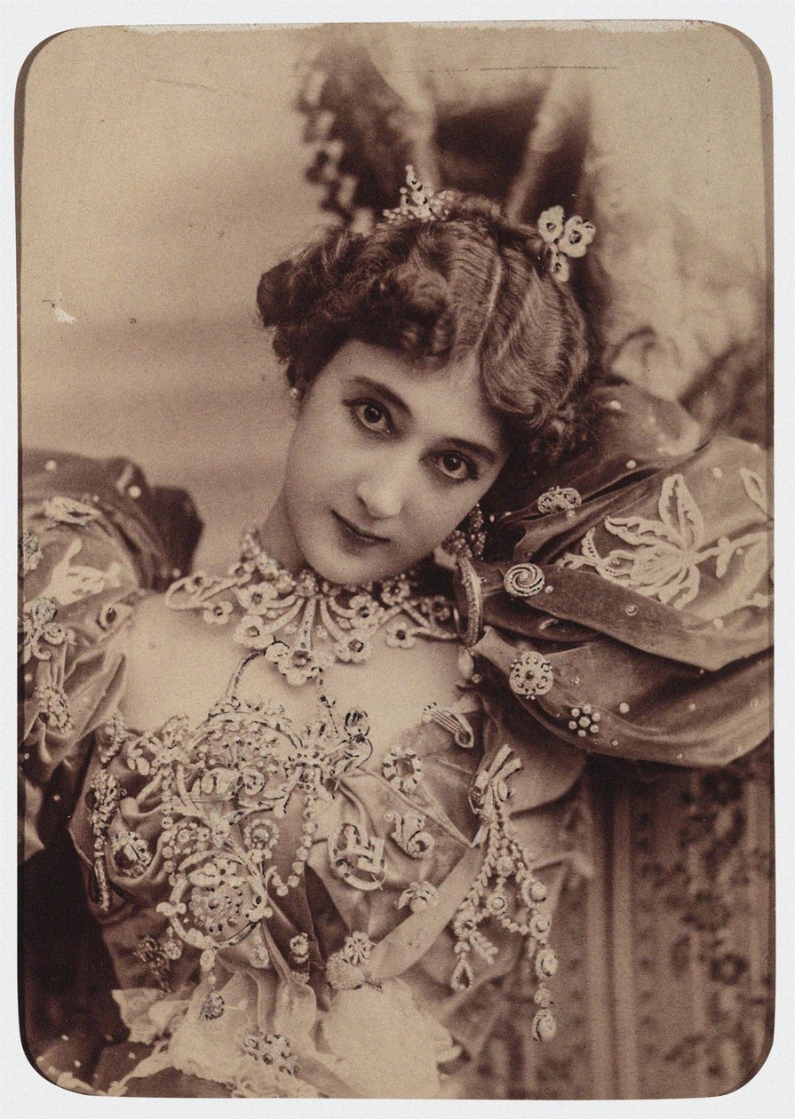 La Belle Otero, 1890-luku. tekijältä Paris . Photo studio Reutlinger