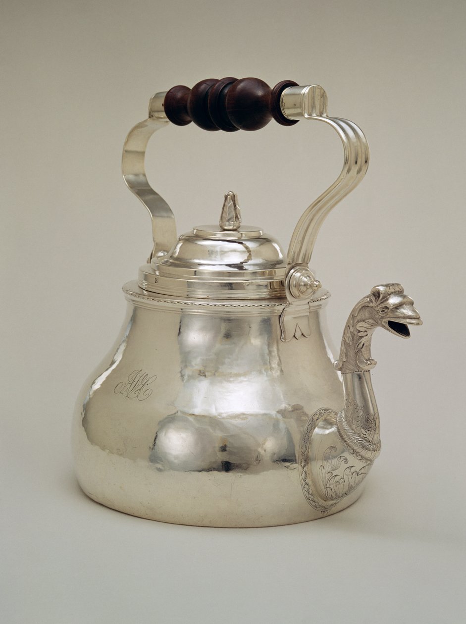 Teekannu, n. 1765 (hopea) tekijältä Paul Revere