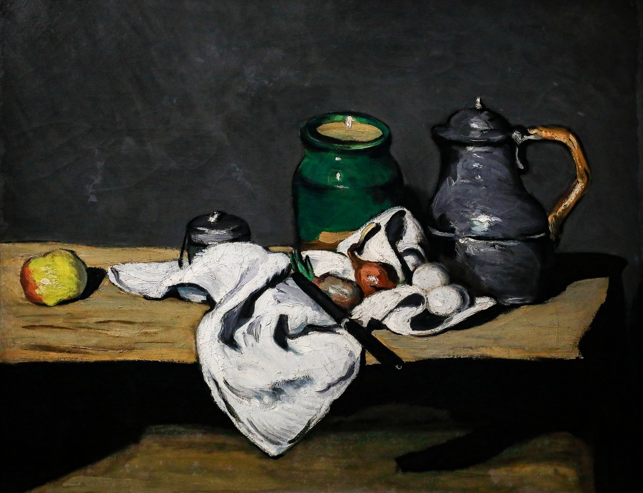 Asetelma vedenkeittimen kanssa tekijältä Paul Cézanne