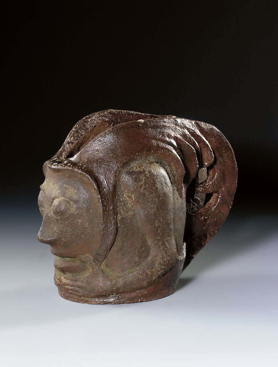 Groteskin pään muotoinen ruukku, n. 1895 tekijältä Paul Gauguin