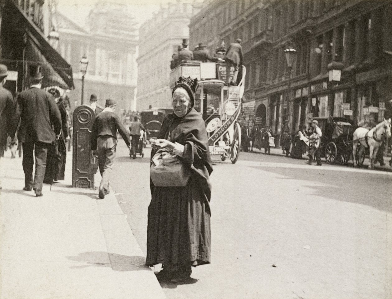 Tulitikkujen myyjä, Ludgate Hill, 1893 tekijältä Paul Martin