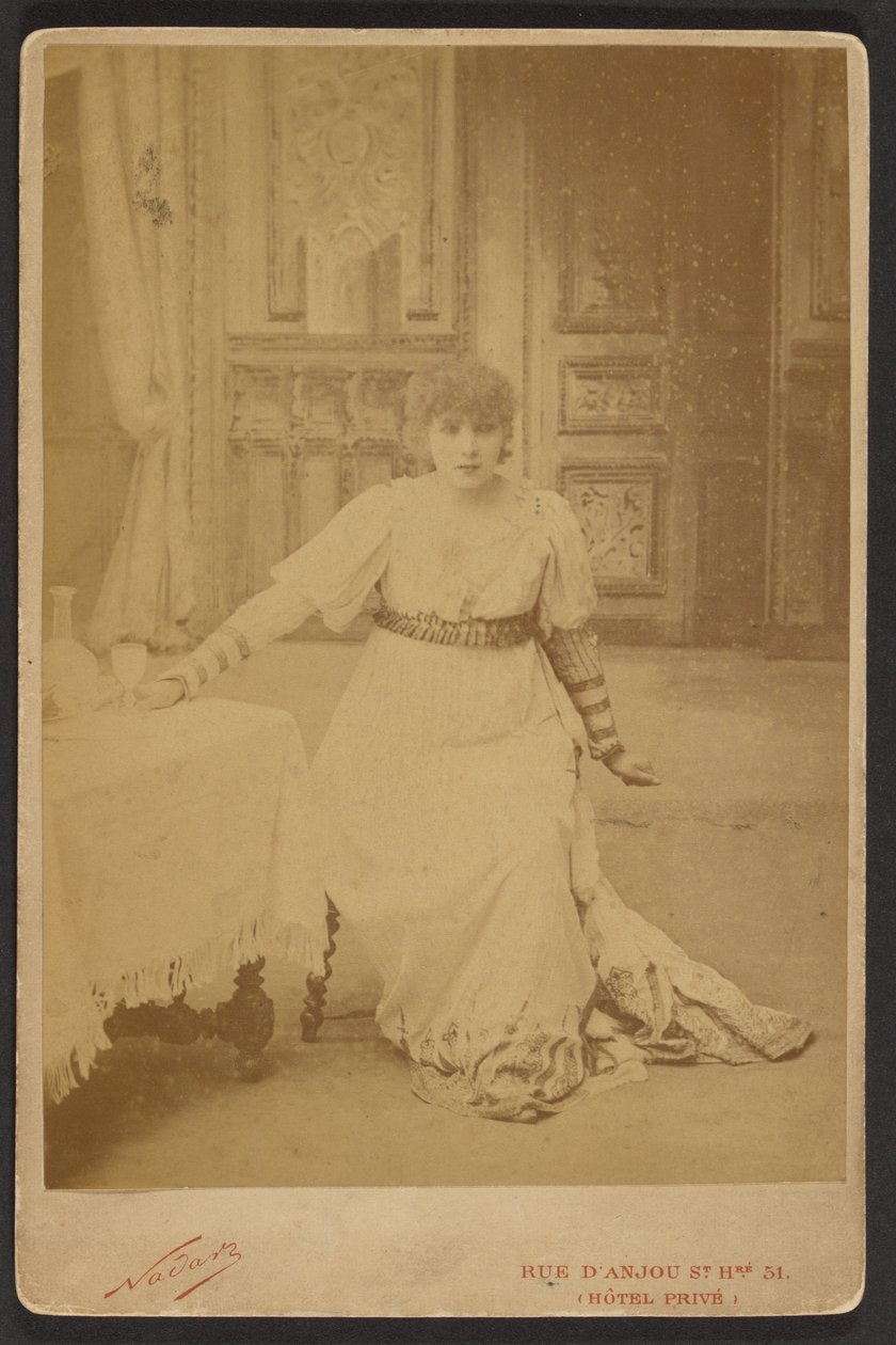 Sarah Bernhardt als Floria in La Tosca tekijältä Paul Nadar