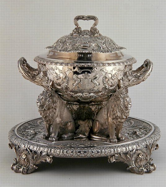 Soup Tureen, valmistaja Rundell, Bridge ja Rundell tekijältä Paul Storr