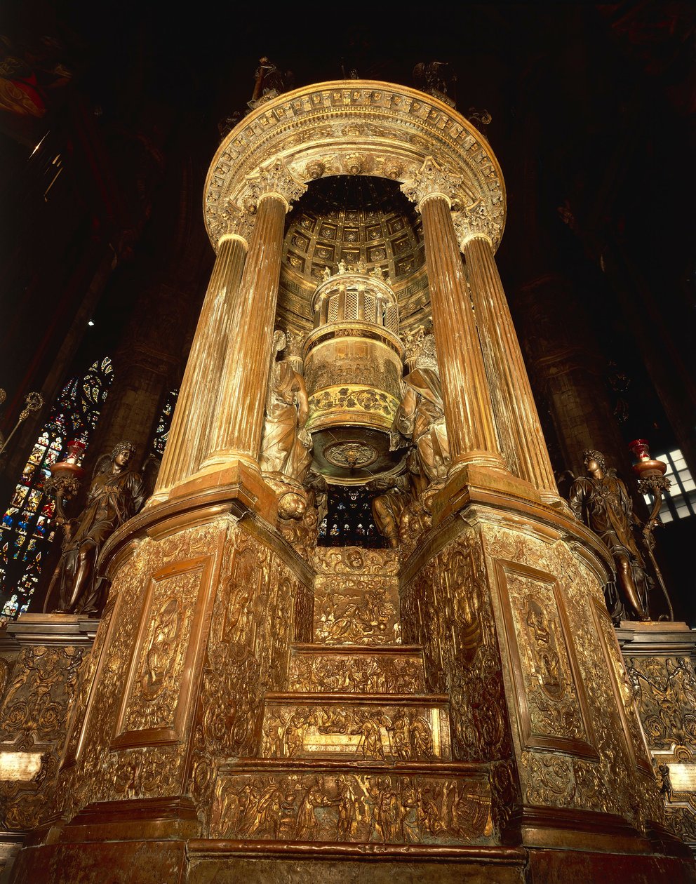 Italia, Lombardia, Milano, katedraalin sisustus, Pellegrino Tibaldin ciborium, joka tunnetaan nimellä "il Pellegrini" tekijältä Pellegrino Tibaldi