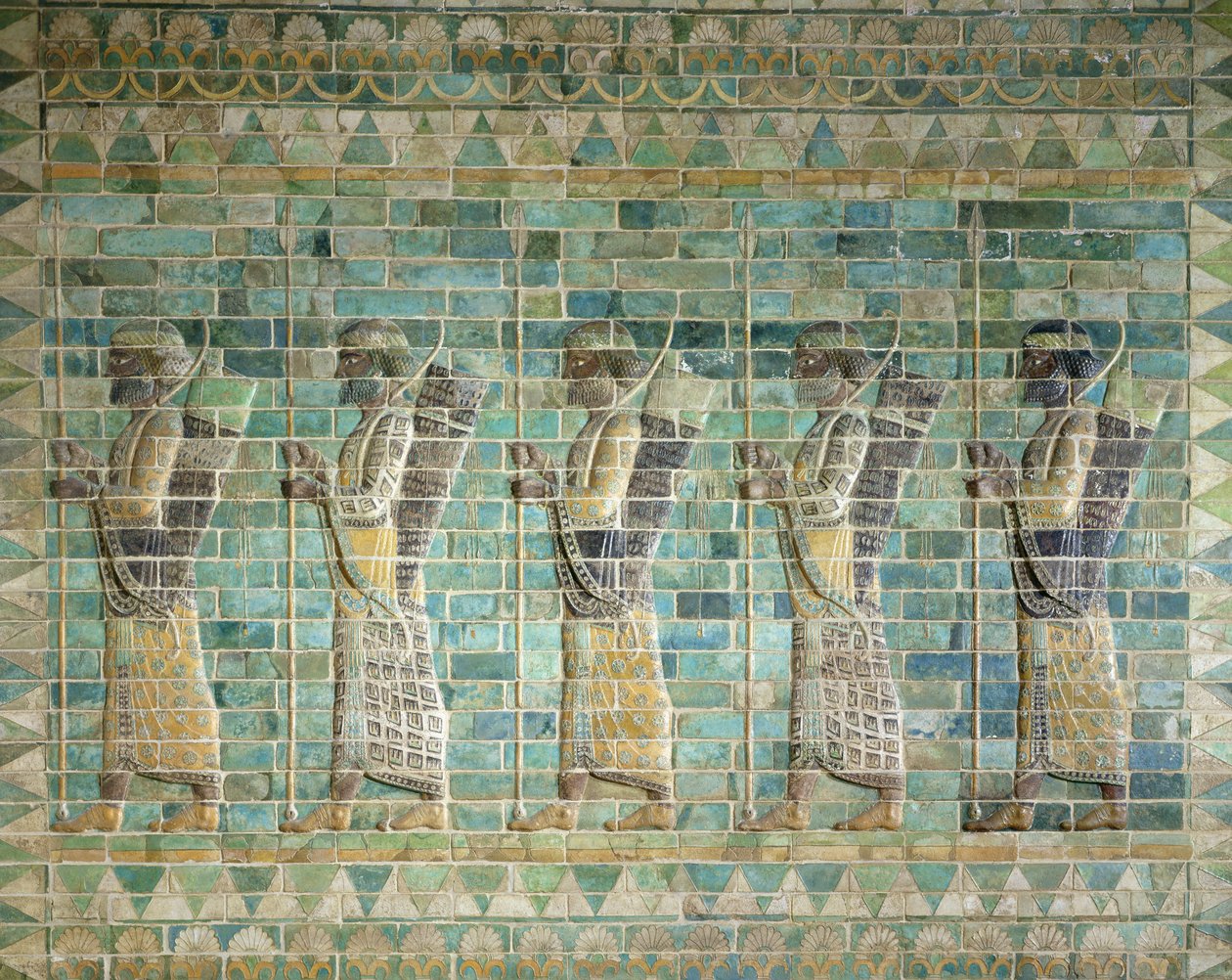 Jousimiesten friisi Darius Suuren palatsista (548-486 eKr.) Susassa, Iranissa, Akhemenidikausi, noin 500 eKr. (lasitiilet) tekijältä Persian School