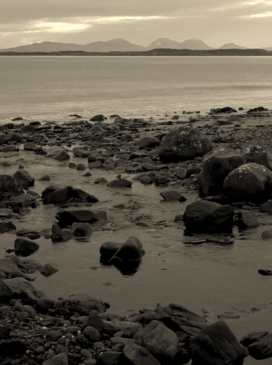 KINTYRE... PLUS.1 tekijältä Peter McClure