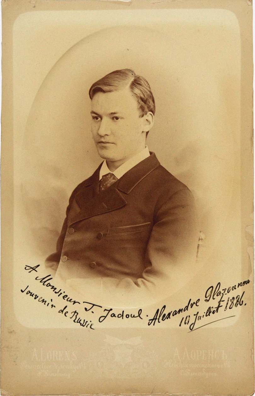 Säveltäjä Alexander Glazunovin muotokuva 1865-1936, 1886. tekijältä Petersburg . Photo studio Alfred Lorens