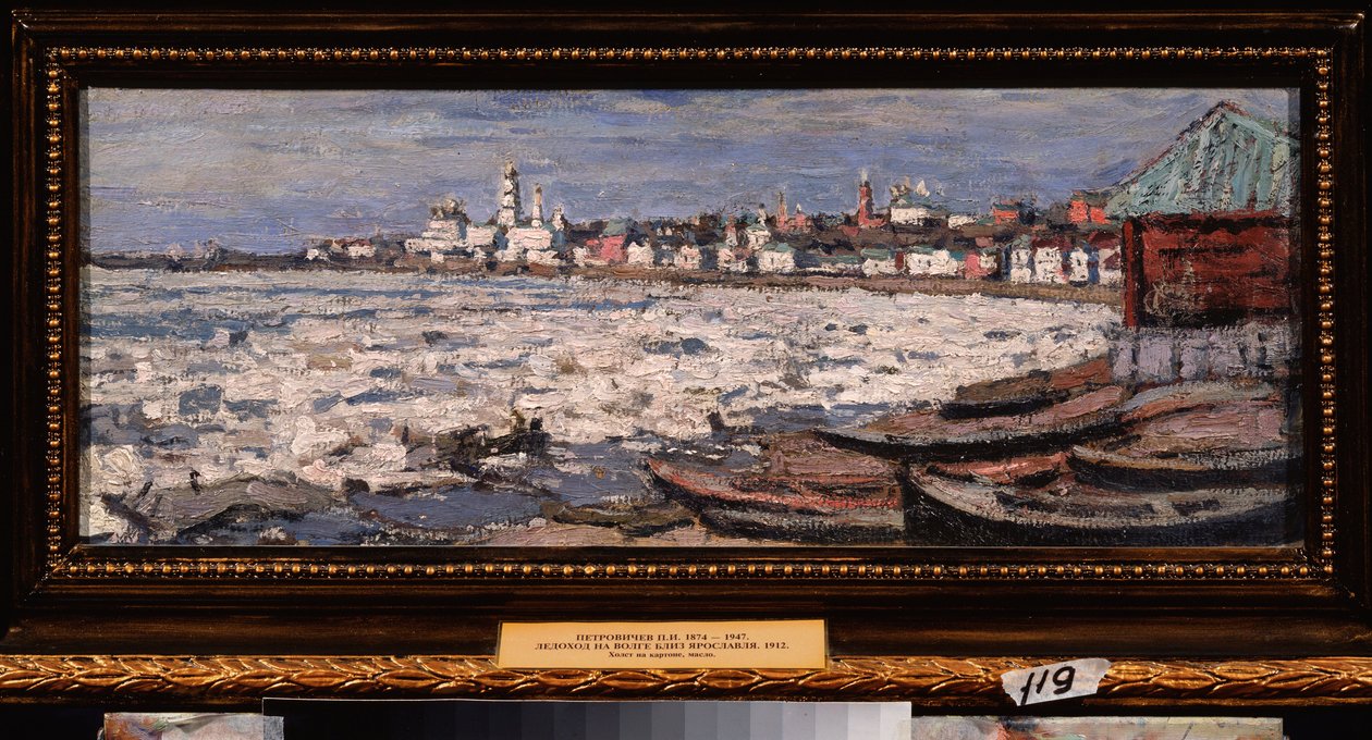 Jään ajautuminen Volgalla, lähellä Jaroslavlia (Venäjä). Pjotr ​​Ivanovitš Petrovitševin (Pjotr ​​Petrovitševin) (1874-1947) työ, öljy pahville tekijältä Petr Ivanovic Petrovichev