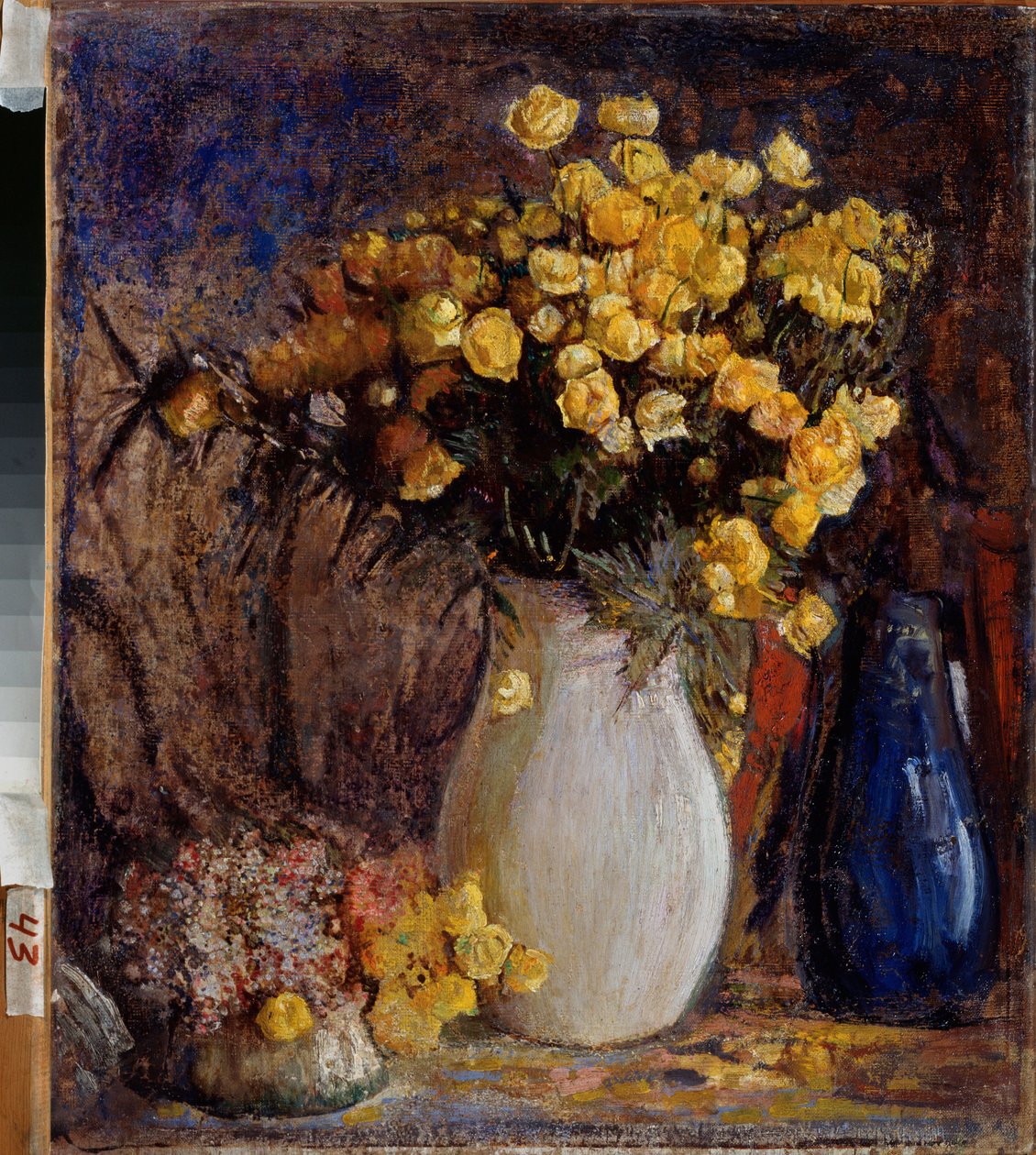 Nenuphars dans un vase blanc (Vesi liljat valkoisessa kannussa) - Pjotr ​​Ivanovitš Petrovitševin (Pjotr ​​Petrovitšev) (1874-1947) maalaus, öljy kankaalle - Venäjän taidetta 1800-1900-luvun lopulla, modernismi - Valtion V Surikovin taidemuseo, Krasnojarsk tekijältä Petr Ivanovic Petrovichev