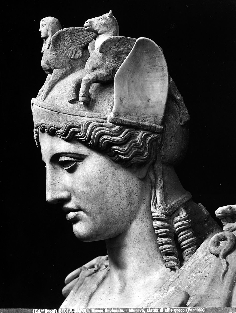 Yksityiskohta Athena Farnesen kasvoista, Rooman keisarillinen kopio Phidias-koulun pronssipatsaasta tekijältä Phidias (school of) (after)