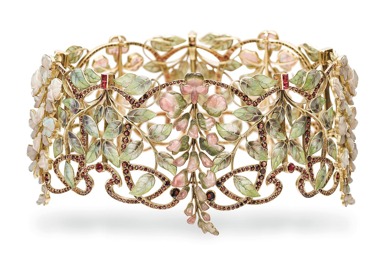 Art Nouveau -multihelmi ja emali "Glycines"-choker tekijältä Philippe Wolfers