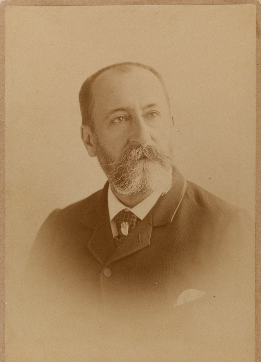 Säveltäjä Camille Saint-Saënsin muotokuva 1835-1921. tekijältä Photo studio J. Lacroix.