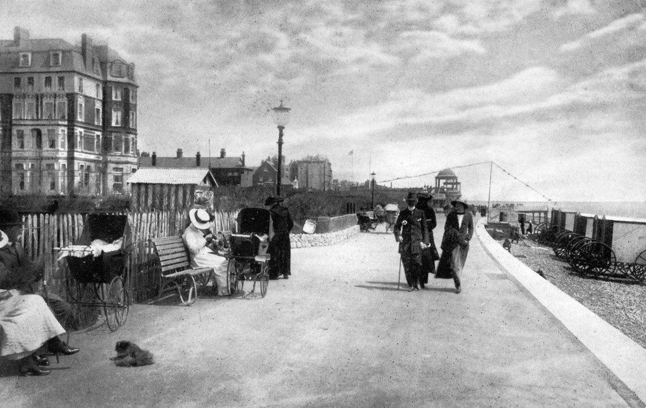 Parade, Bexhill-on-Sea, East Sussex, 1900-luvun alku. tekijältä Photochrom Co Ltd of London