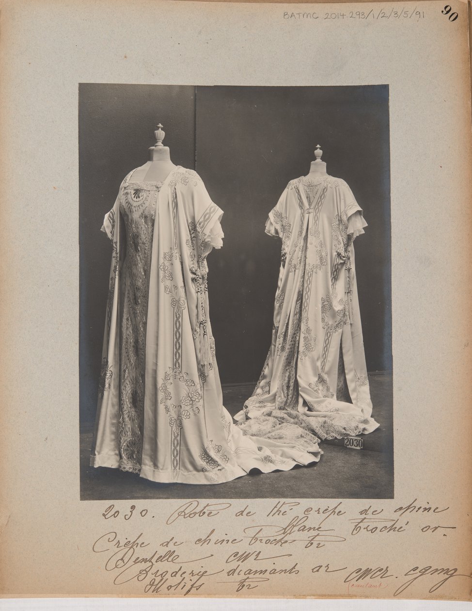 Albumisivu: House of Worth, Ball Gown tekijältä Photographer French