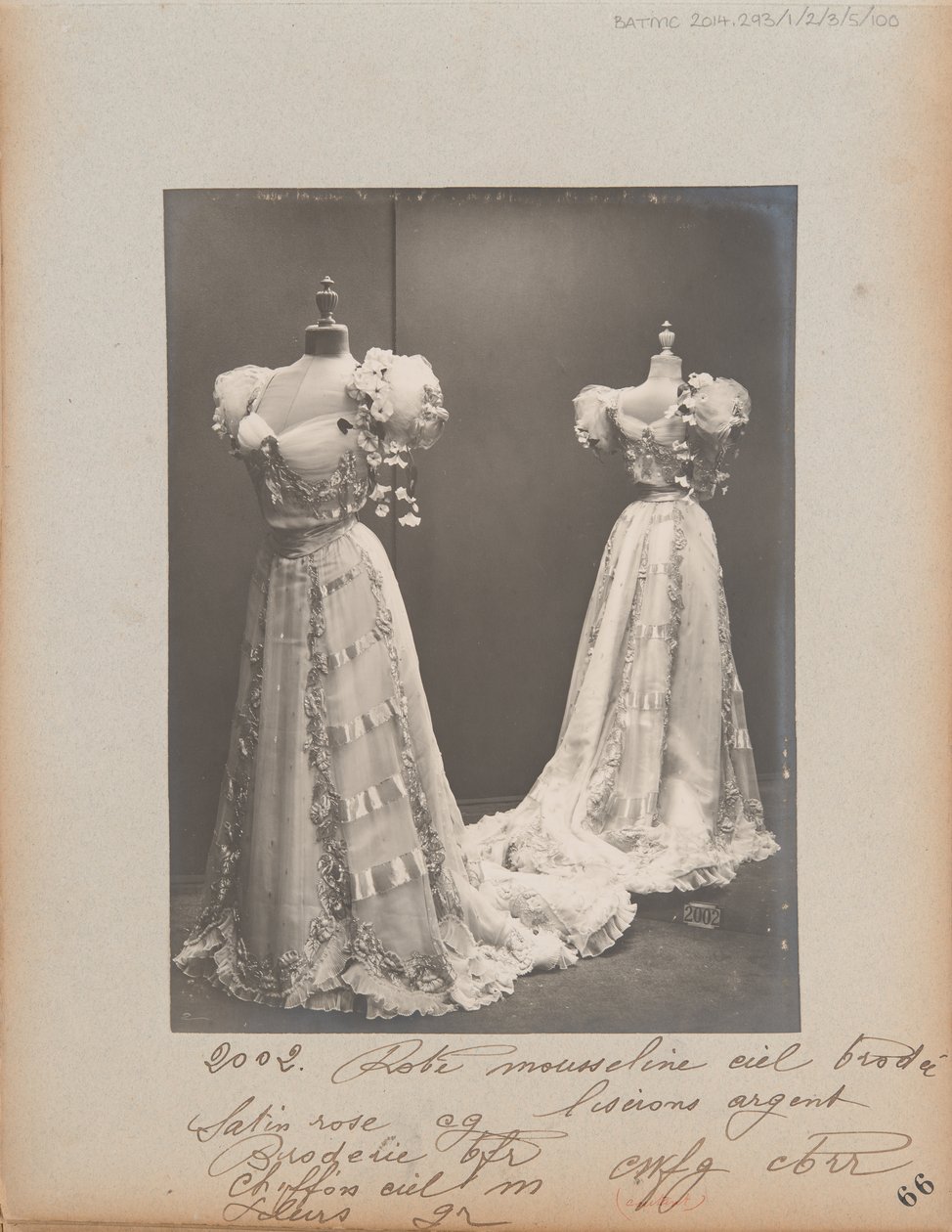Albumisivu: House of Worth, Ball Gown tekijältä Photographer French