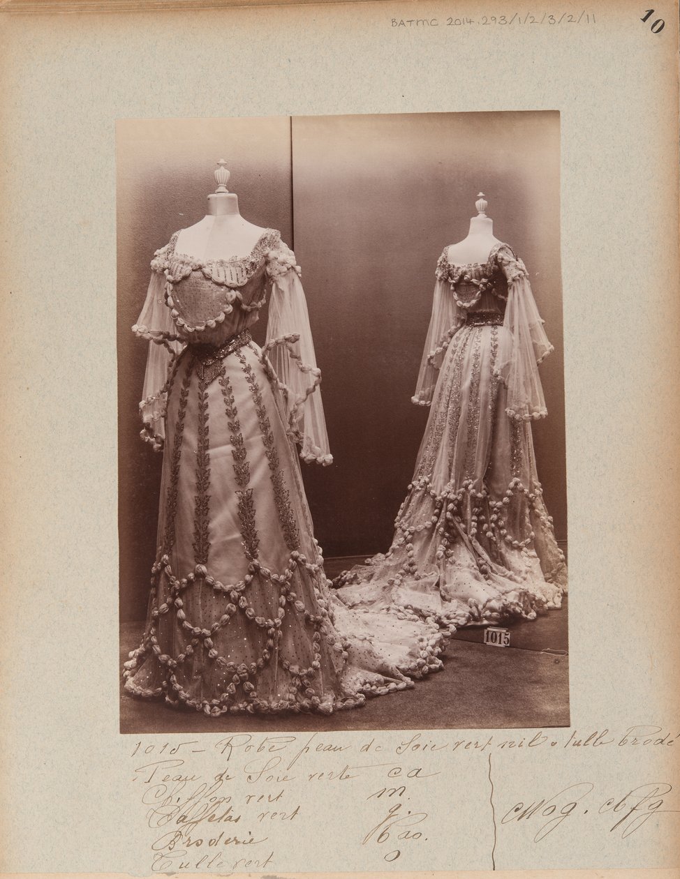 Albumisivu: House of Worth, Ball Gown tekijältä Photographer French