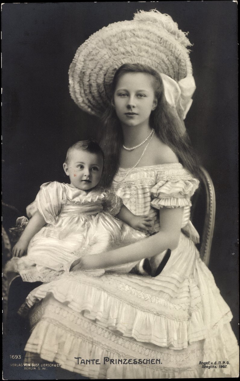 Prinzesschen-täti, Preussin prinsessa Luise tekijältä Photographer German