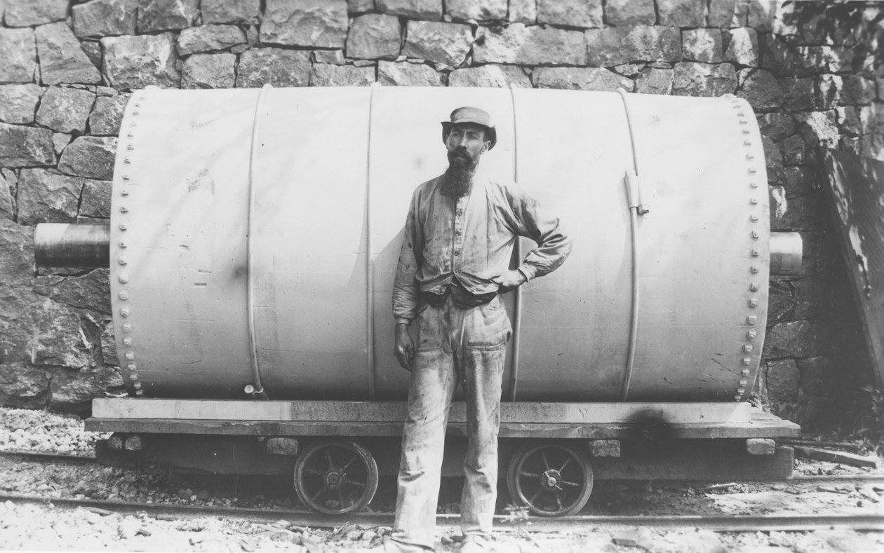 Lasitustynnyri, Moses Campbell tekijältä Pierre A. Gentieu