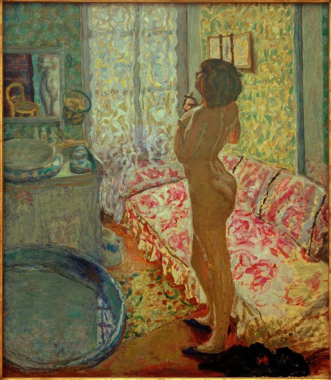 Kylpyhuone vaaleanpunaisella sohvalla (alaston valoa vasten) tekijältä Pierre Bonnard